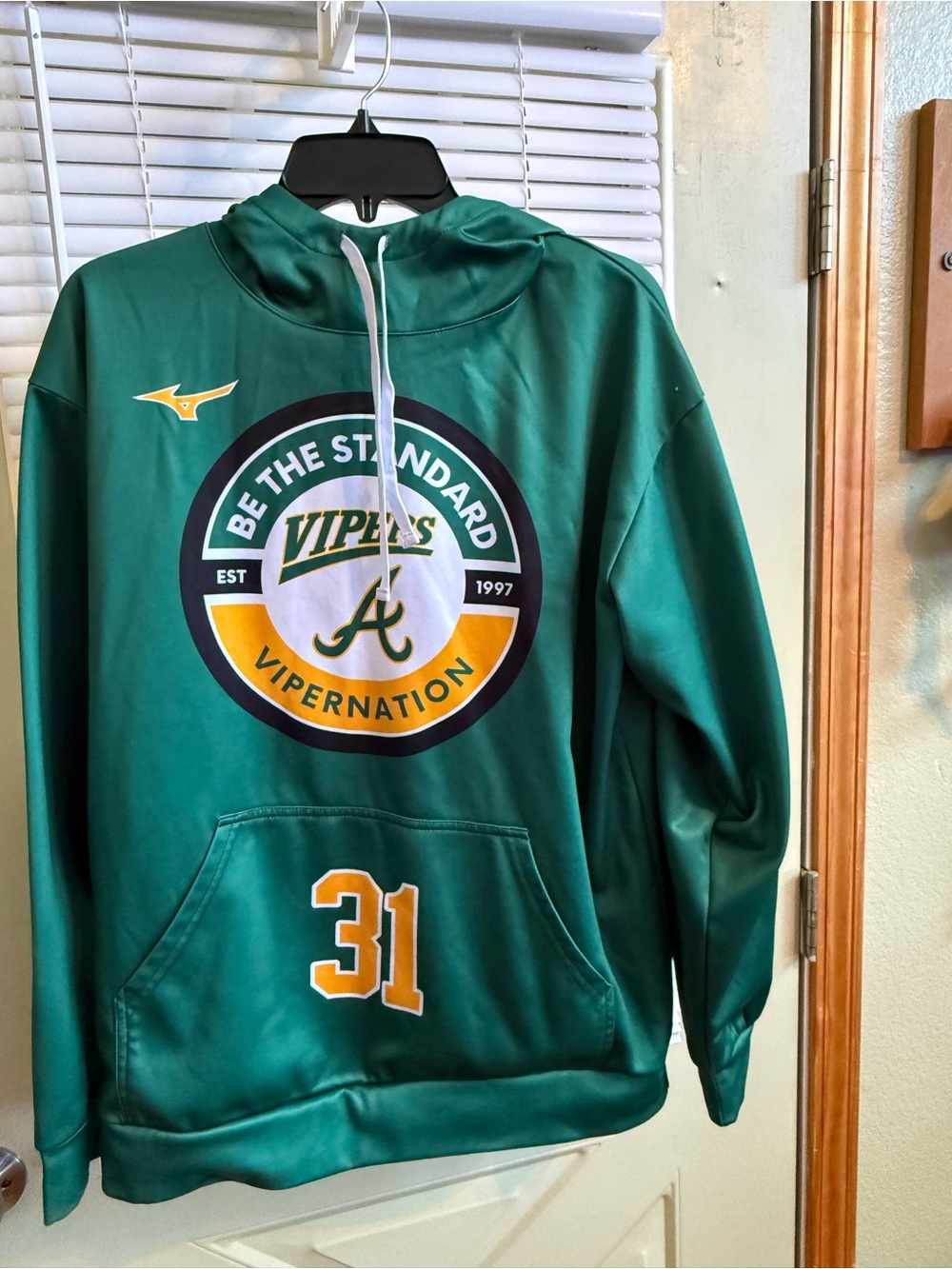 Atlanta Vipers Fastpitch Softball Custom Sublimated Team Hoodie # 31, Size M